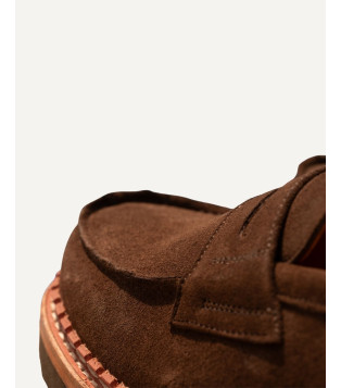 Mocassin 15016 Homme en Cuir Suède Chocolat – Goodyear – HERITAGE FARMER