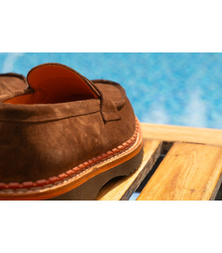 Mocassin 15016 Homme en Cuir Suède Chocolat – Goodyear – HERITAGE FARMER