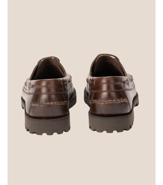 Mocassin style bateau en cuir pleine fleur marron – Louis | Héritage Farmer. Indemodable